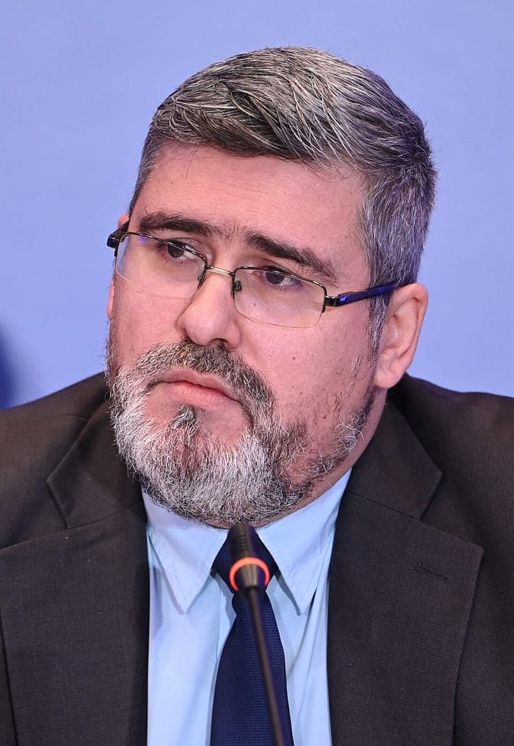 Nemanja Starović